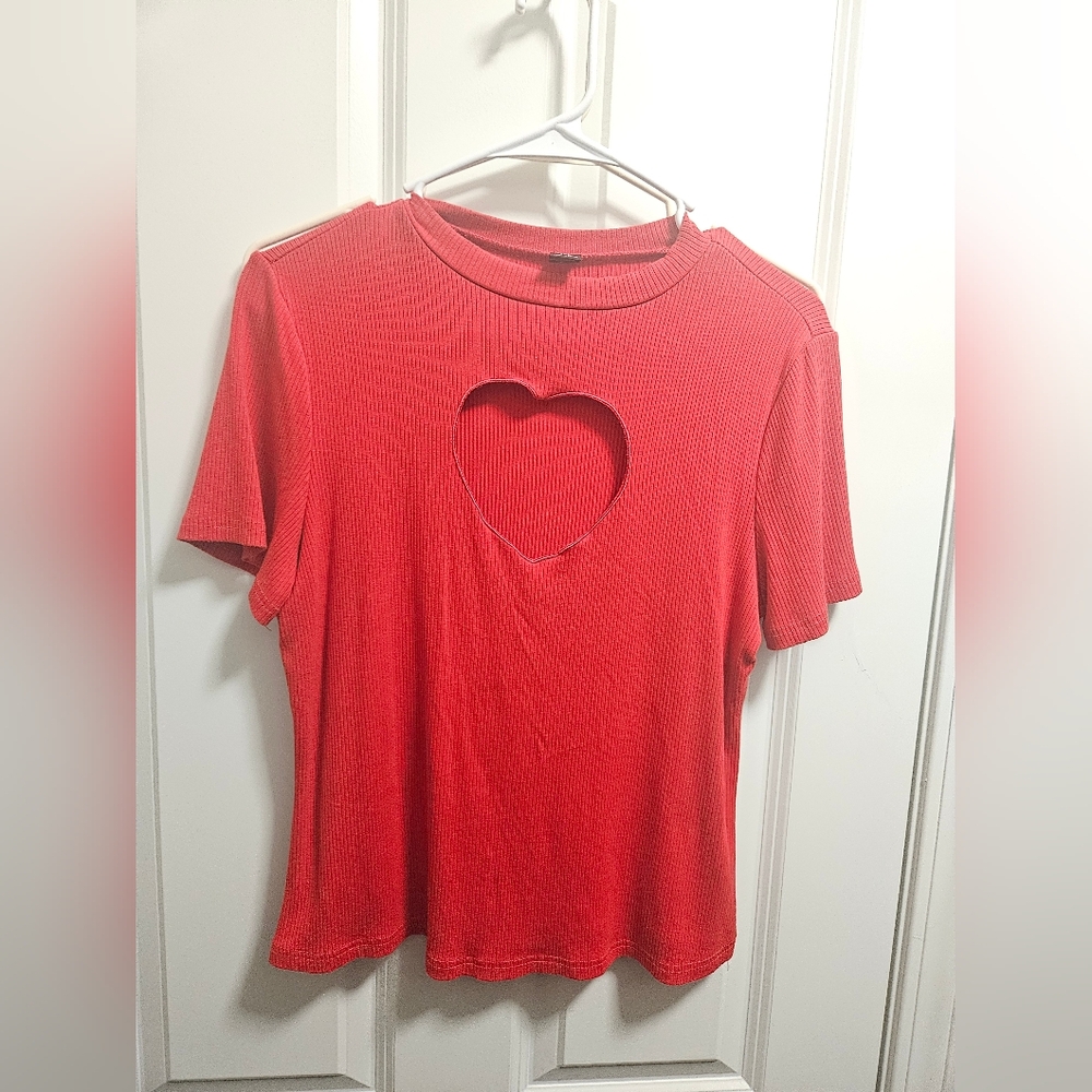 SHEIN Red Heart Cutout Short Sleeve Top